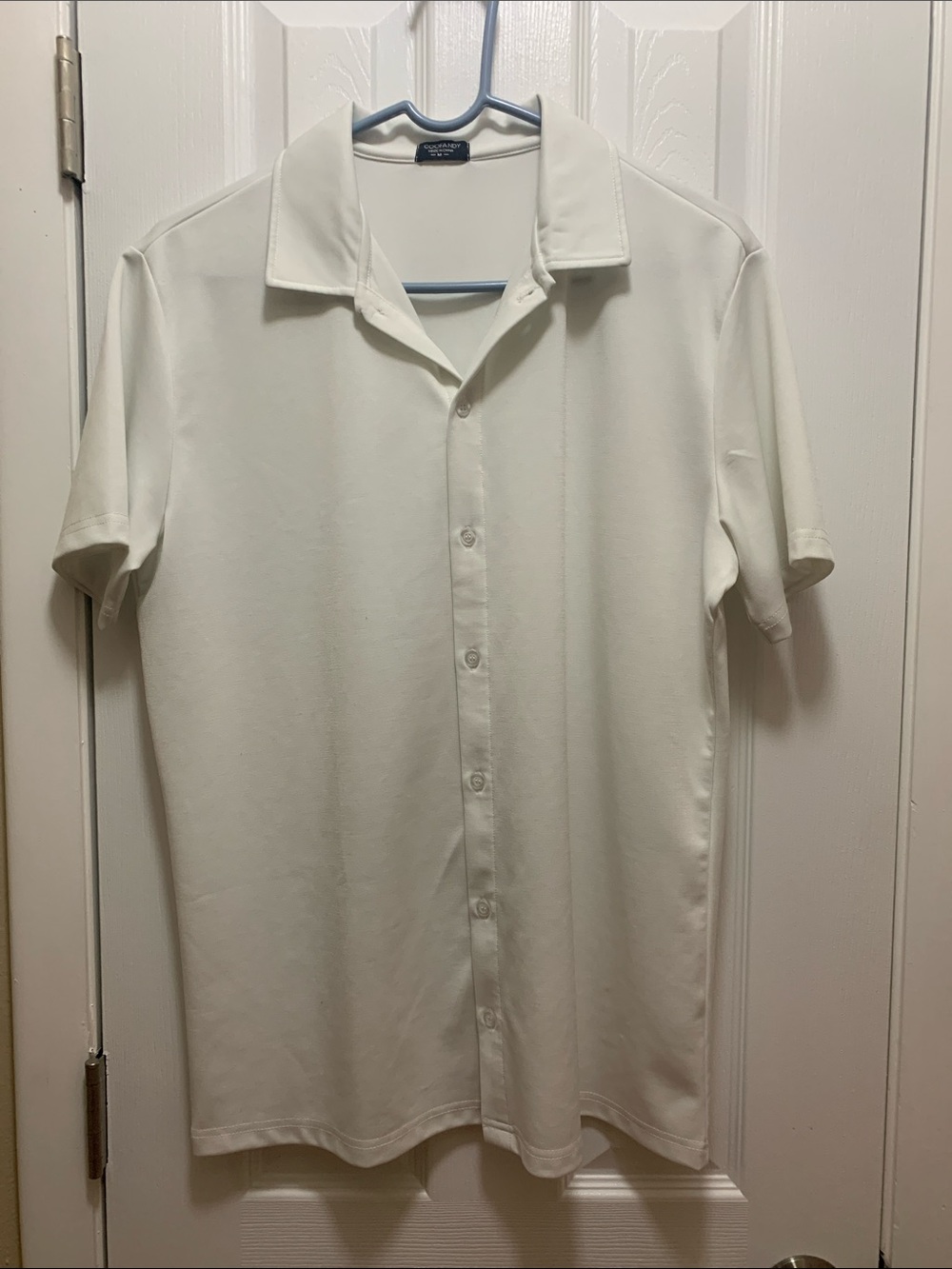 Men's Short Sleeve Button-Down Shirt in White - Casual Comfort
